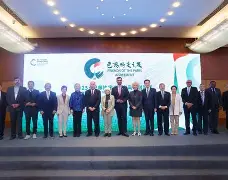 从球王背后的男人成为球王新笔趣阁