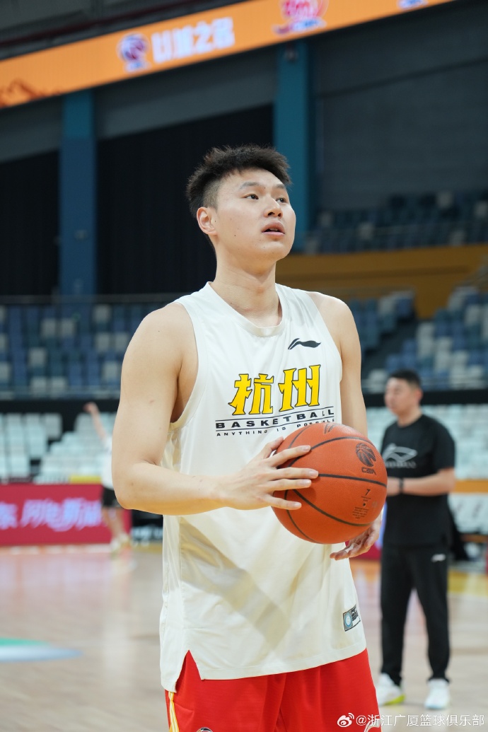 广厦豪宅